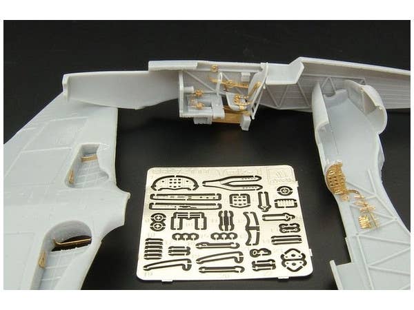 1/72 Yak-1 エッチングセット (ブレンガン用)