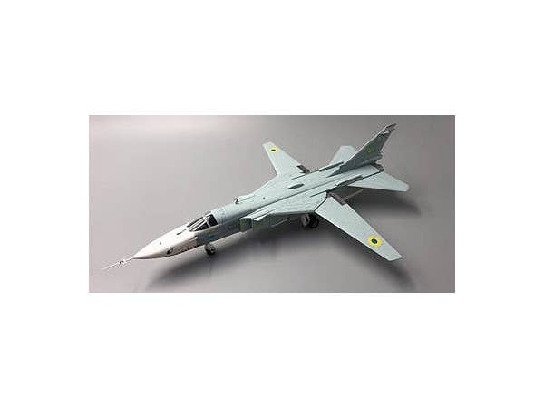 1/72 Su-24MR ウクライナ空軍 Yellow15
