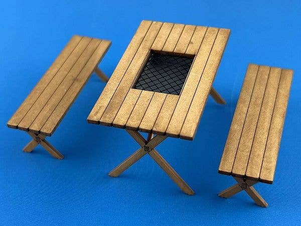 1/24 バーべキューテーブルとイス(2脚)