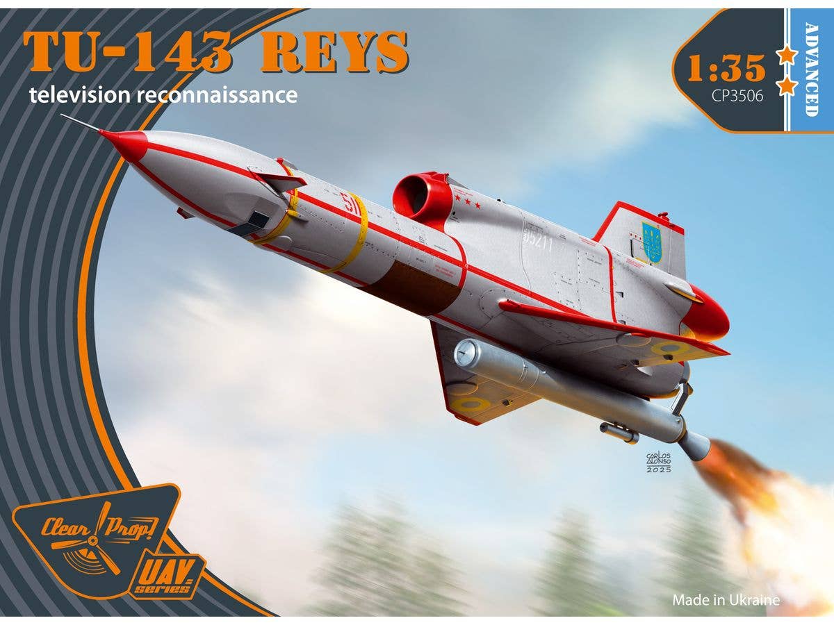 1/35 Tu-143 レーイス 無人偵察機 TVカメラ装備型