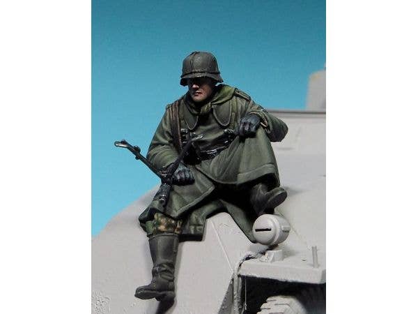 1/35 WW.II ドイツ武装親衛隊 Sd.Kfz251クルー パート6