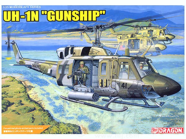 1/35 UH-1N ガンシップ