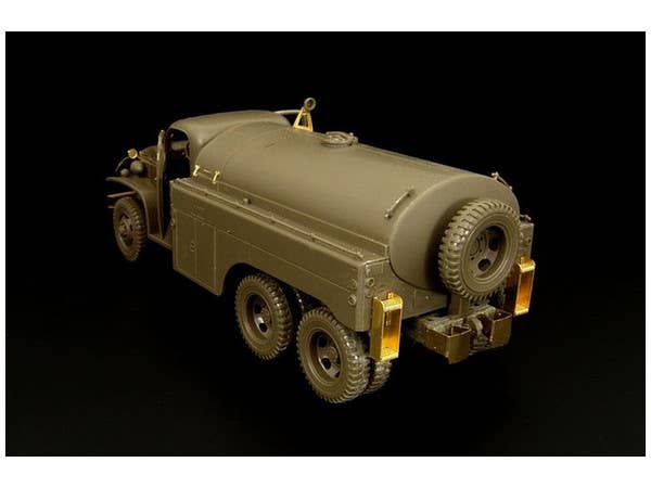 1/48 米軍飛行場燃料トラック (タミヤ社用)