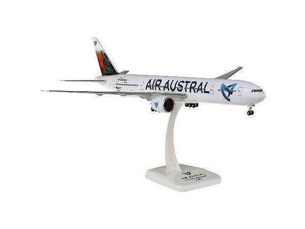 1/200 B777-300ER エール・オーストラル ランディングギア・スタンド付属