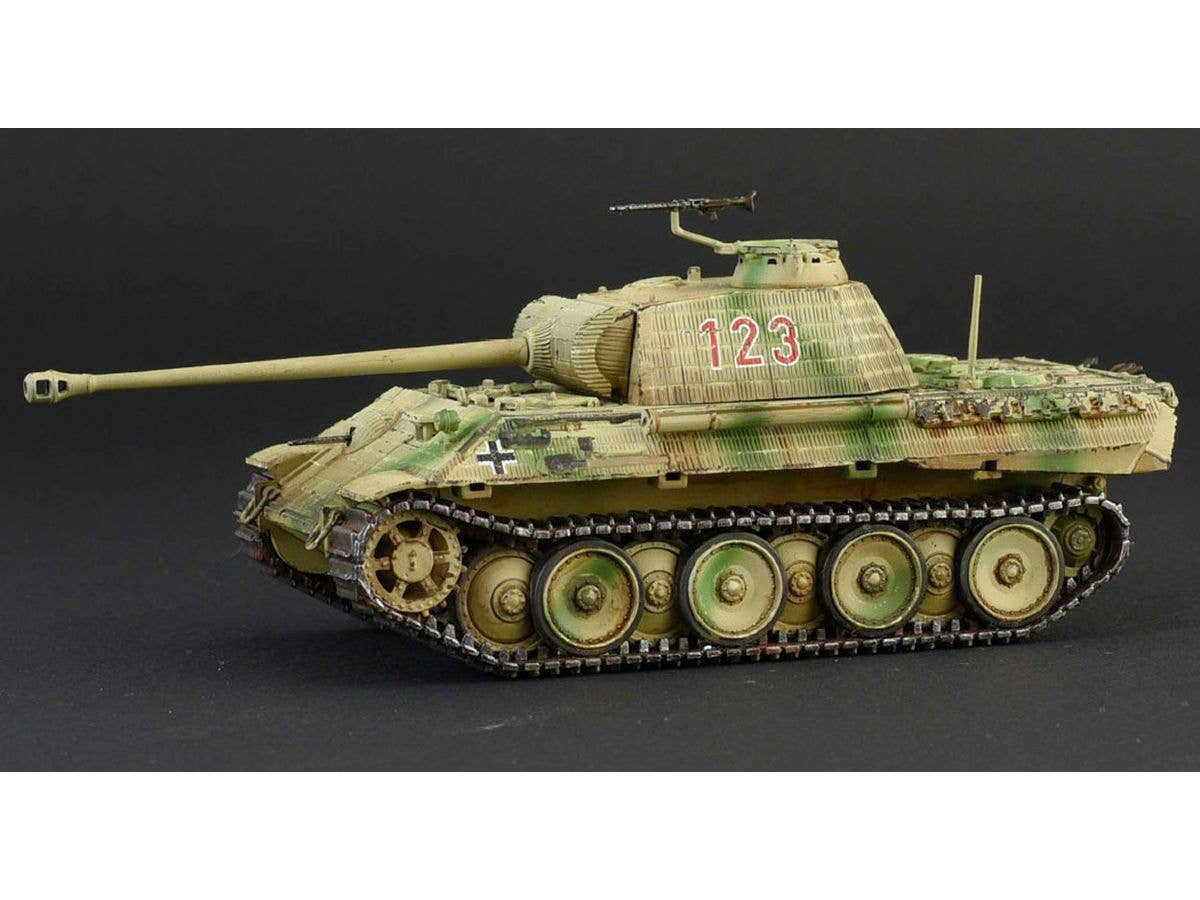 1/56 WW.II ドイツ軍 Sd.Kfz.171 パンター戦車 A型