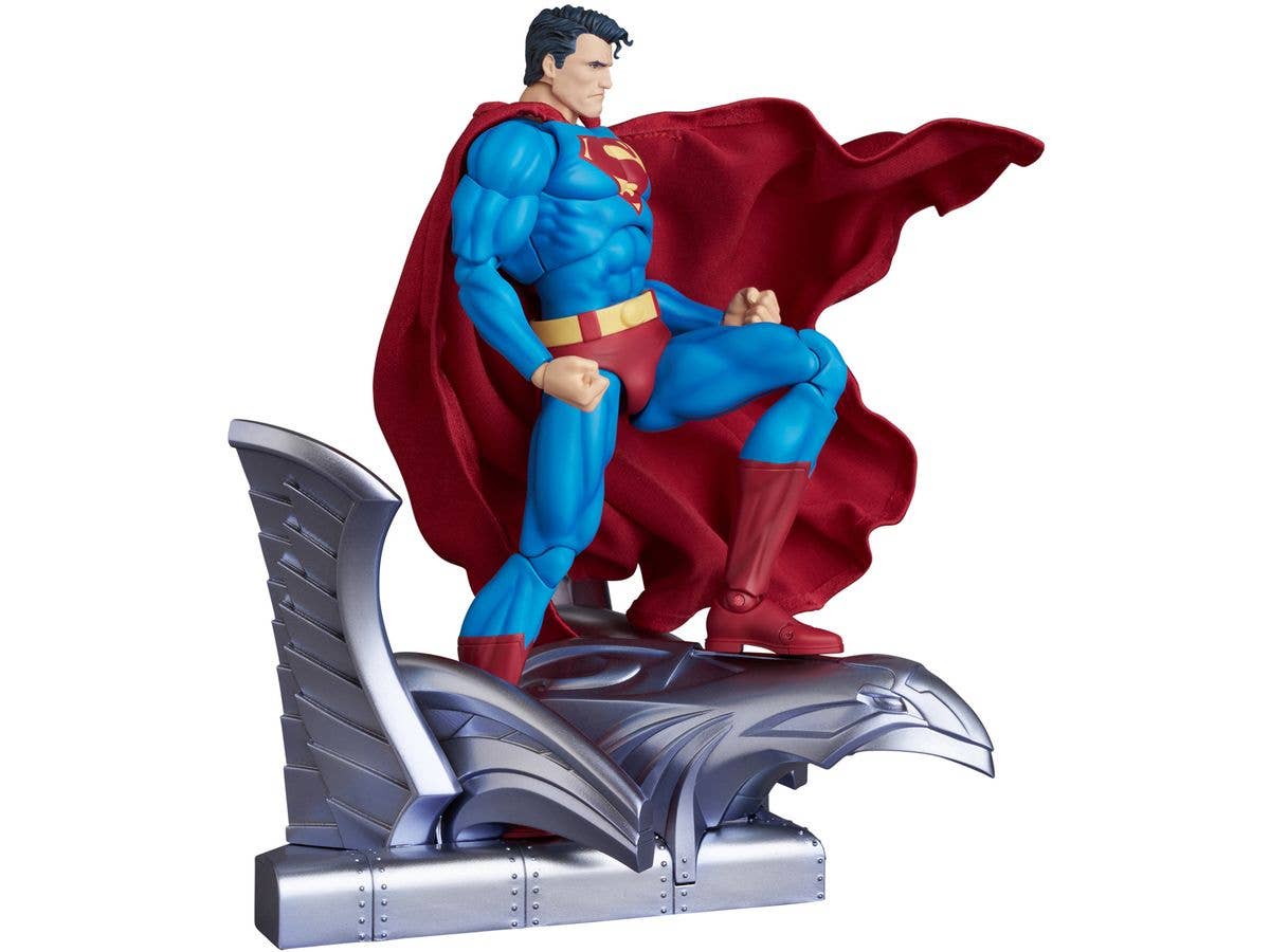 MAFEX SUPERMAN (SUPERMAN: FOR TOMORROW)