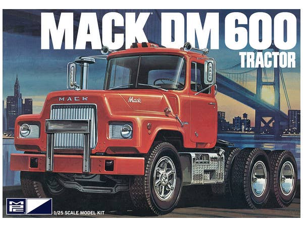 1/25 マック DM 600 トラック