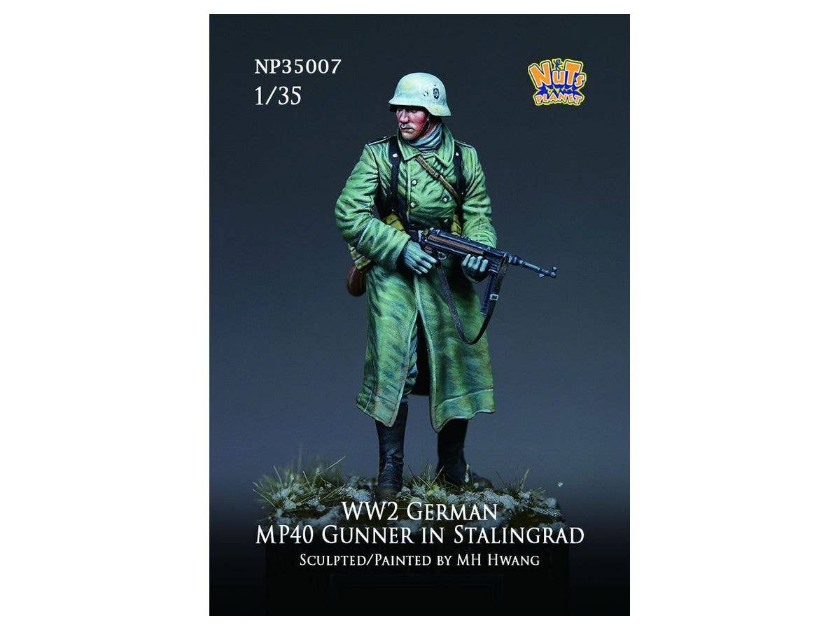 1/35 WW.II ドイツ MP40を持つコート姿の独軍下士官 スターリングラード