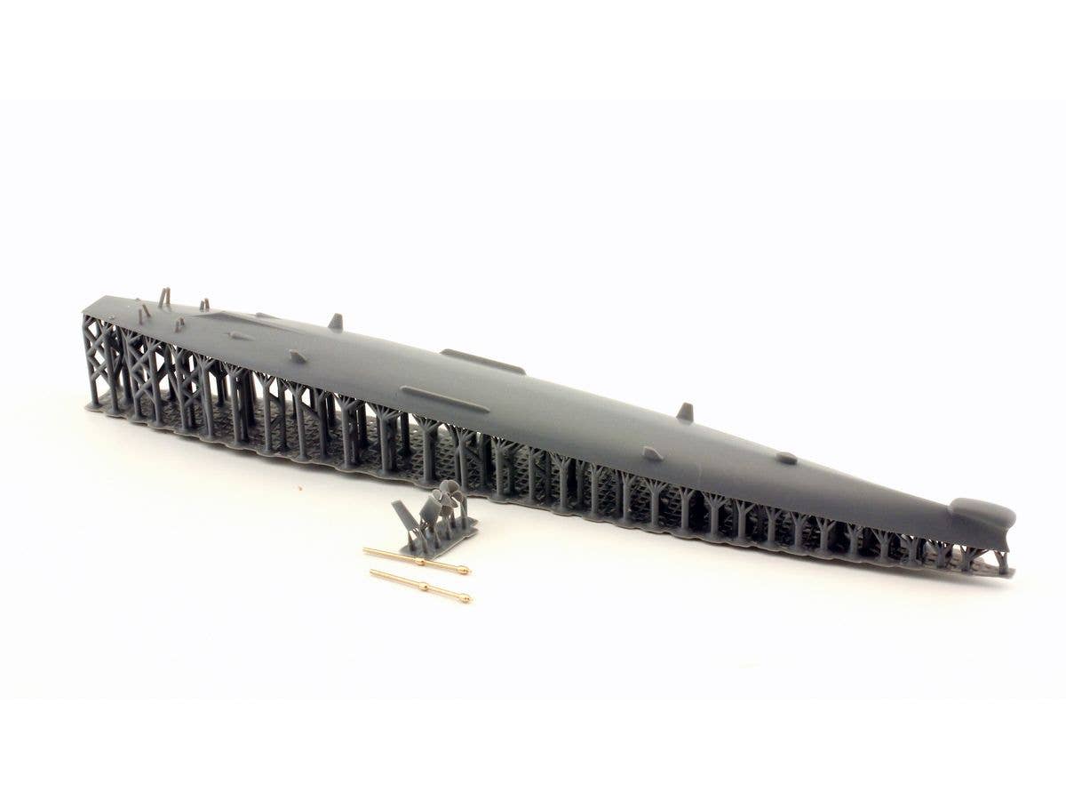 1/700 イギリス 22型フリゲート 船体底部