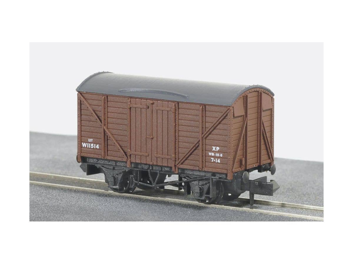 Nゲージ イギリス2軸貨車 木造有蓋車 (標準型・BR・ブラウン)