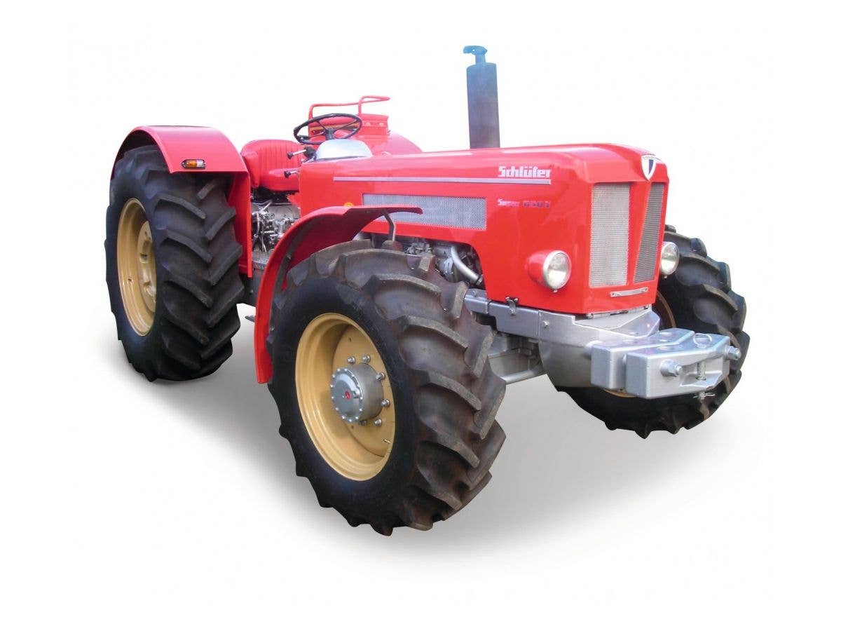1/32 SchlUter 950 V レッド