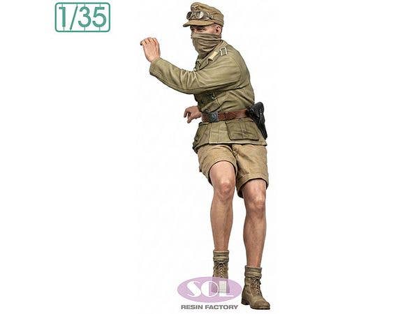 1/35 WWII ドイツ Sd.Kfz.250/3軽装甲無線車 乗員 #1 (タミヤ用)