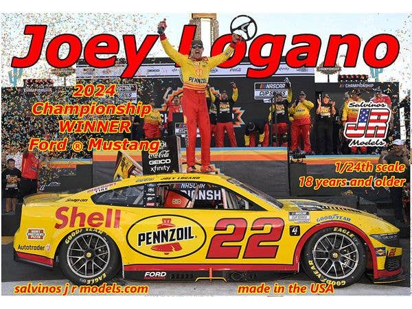 1/25 NASCAR 2024 チームペンスキーマスタング ジョーイ・ロガーノ"NASCARチャンピオン"