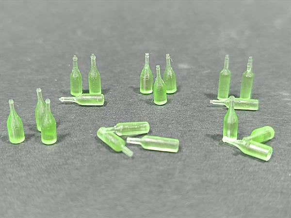 1/24 (75mm) 汎用 グリーンガラス製ビンセット (18個入)