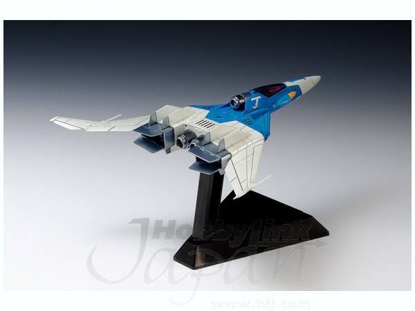 1/100 Crusher Joe: ファイター1 メタルフィニッシュ Ver.