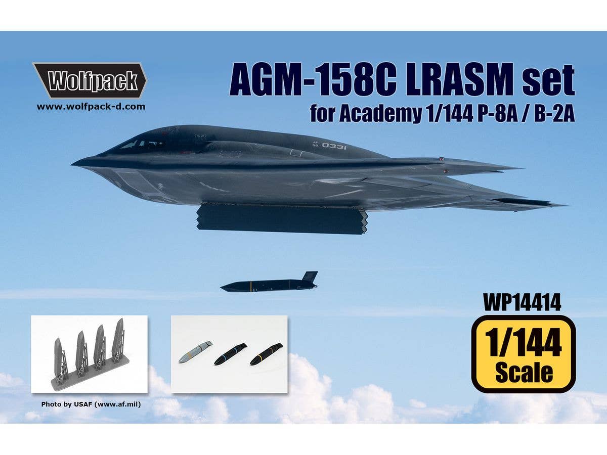 1/144 AGM-158C 長距離対艦ミサイルセット(アカデミー用)