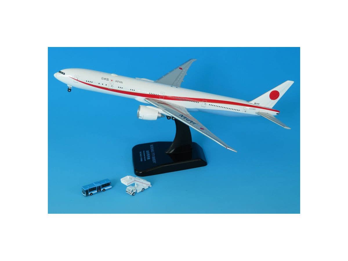 1/400 BOEING 777-300ER 80-1112 ダイキャストモデル (WiFiレドーム・プラスチックスタンド付)・青バスとステップカー付